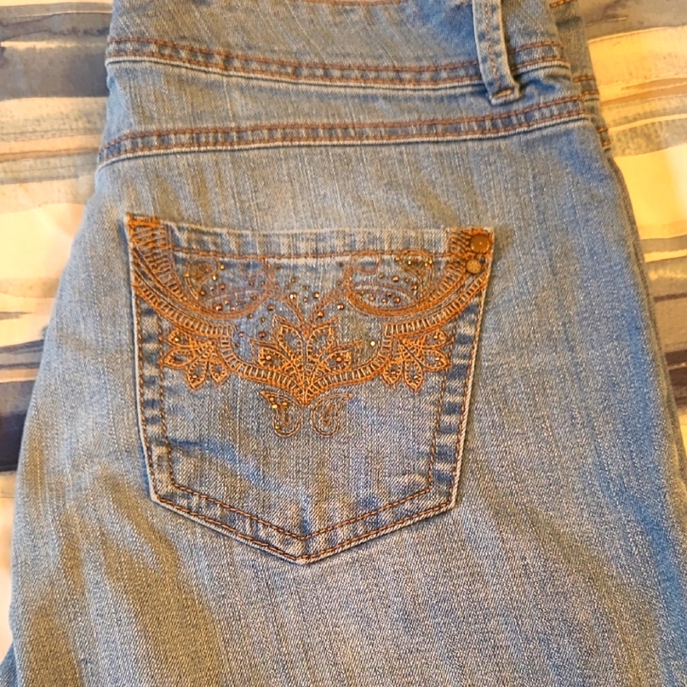 Bandolino Blu jeans with embellishments